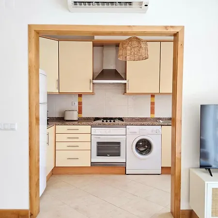 Apartamento Quinta Gomeira By Amandio Batista