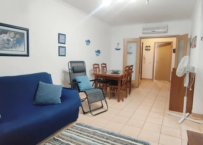 Quinta Gomeira By Amandio Batista Cabanas De Tavira